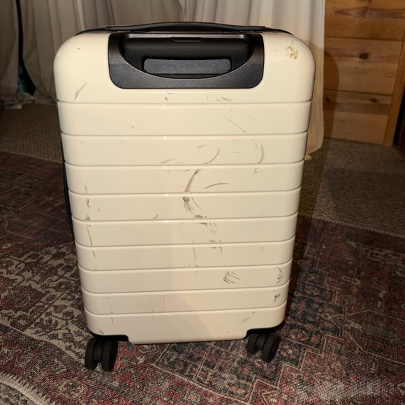 Away Carry-On Flex - Picture 5 of 7